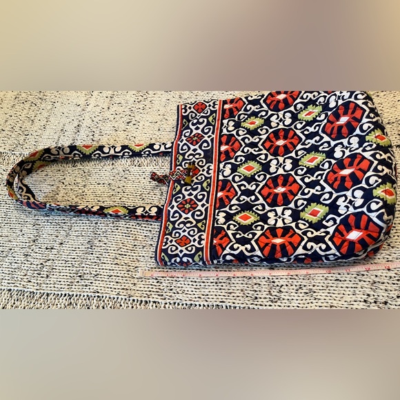 Vera Bradley Tote Bag in Blue Red Geometric Print EUC - Picture 5 of 8